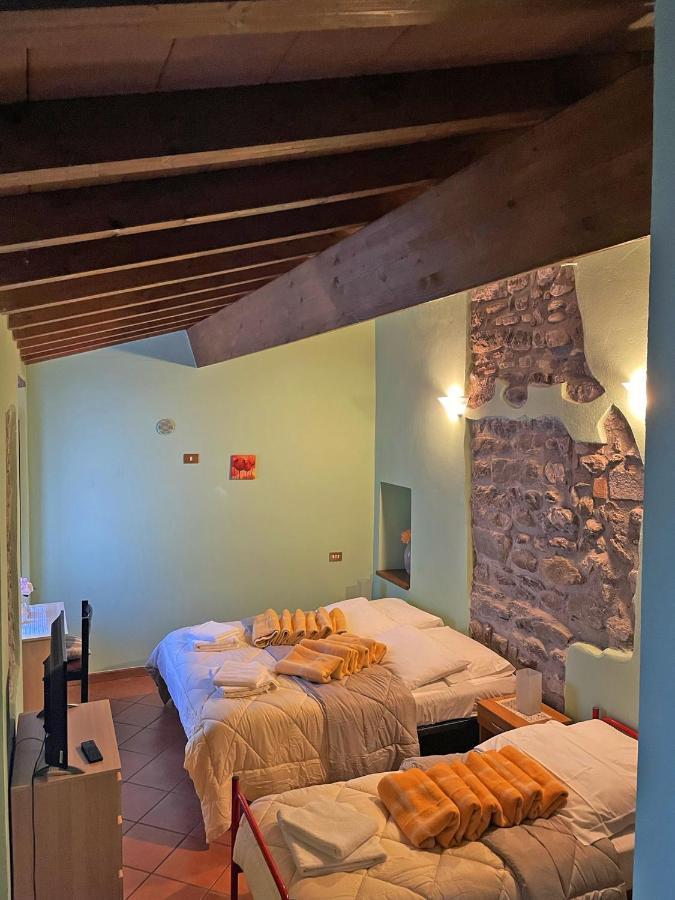 In Castello Hotel Gallicano ภายนอก รูปภาพ